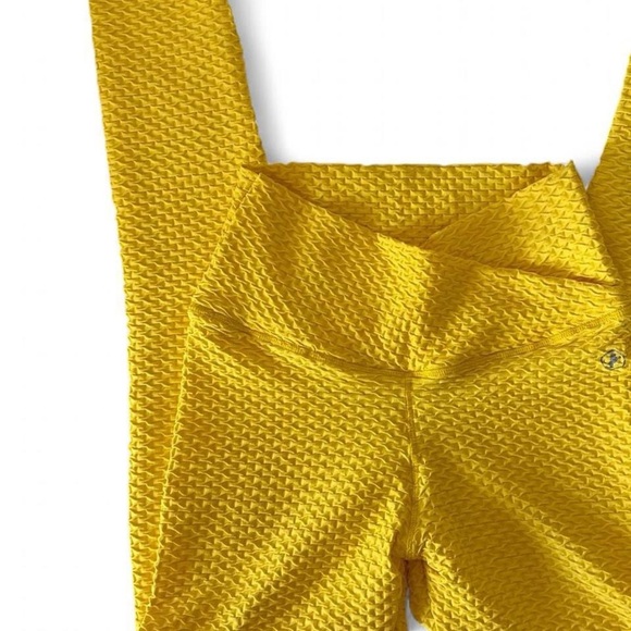 ABS2B Textured Yellow Criss Cross Leggings Medium - Picture 2 of 7